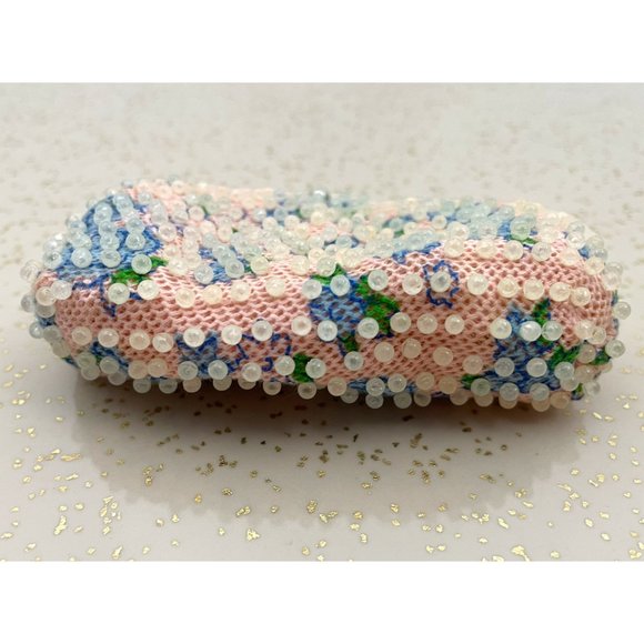 Vintage coin purse, kiss lock purse, beaded floral, 50s fashion accessory - Picture 5 of 7